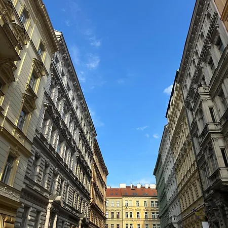 Tyrsova Centre Appartamento Praga